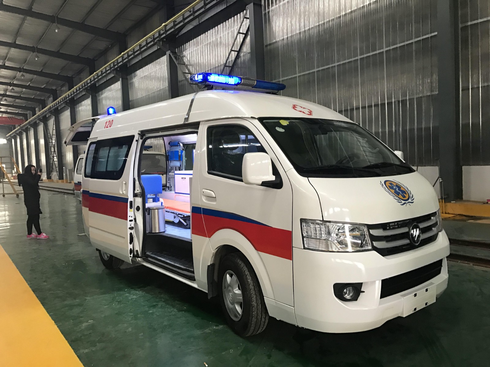 隆安县救护车转院